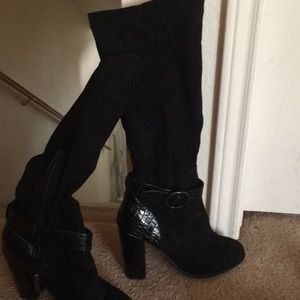 Heels boots